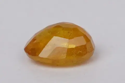 pukhraj - 4.11 carats - Image 3