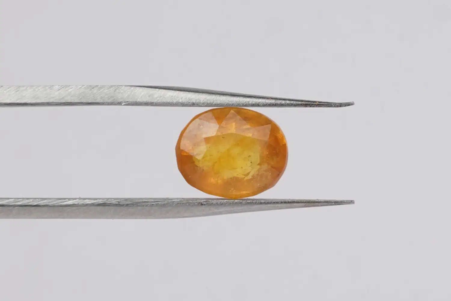 pukhraj - 3.76 carats - Image 4