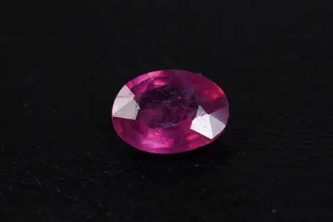 Ruby (manik-stone)