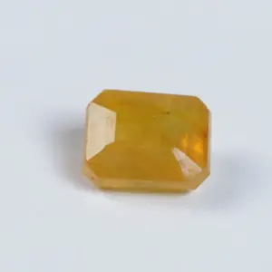 Yellow Sapphire (Pukhraj Stone)