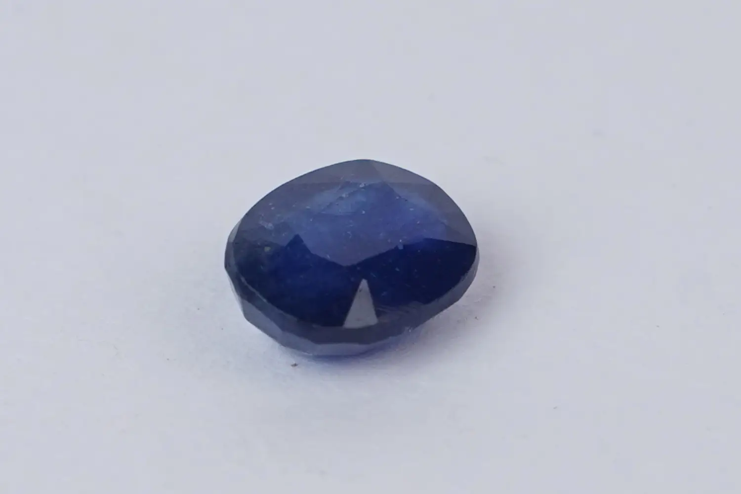 Blue Sapphire (Neelam Stone) - 4.15 carats - Image 2