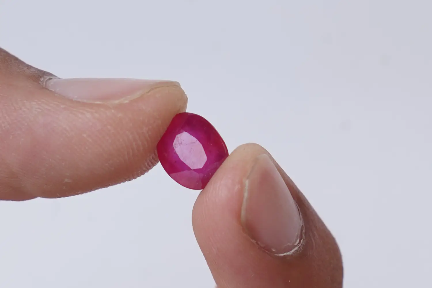 manik - 3.88 carats - Image 4