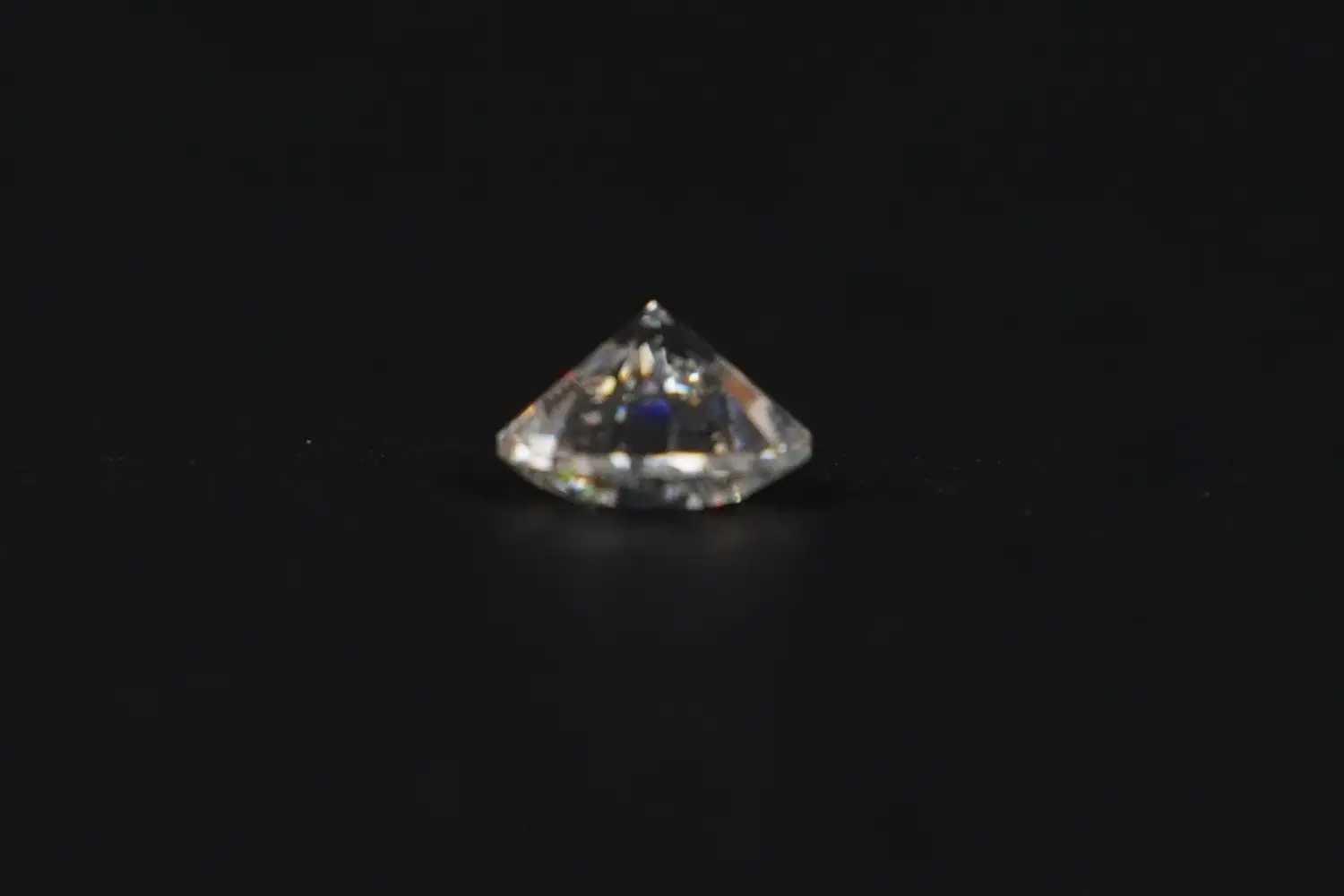 moissanite(heera stone) - 1.01 carats - Image 2