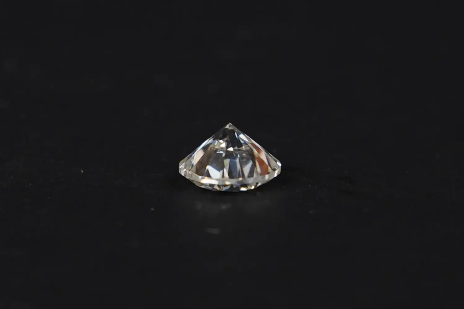 moissanite (heerastone) – 1.01 carats - Image 2