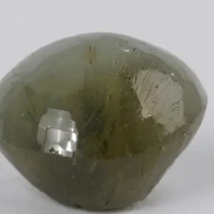 Cat's Eye (Lahsuniya Stone) - 3.82 carats